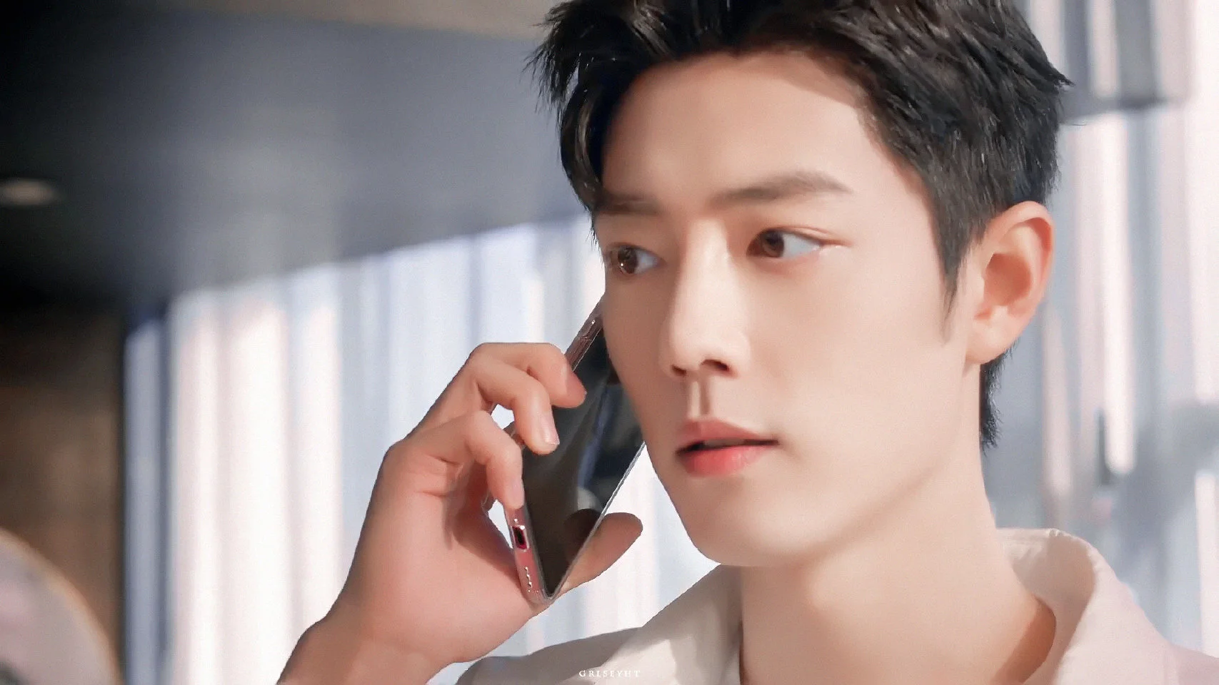 |肖战又一代言到期,从此与蒙牛一系再无牵连,粉丝:祝好取关!