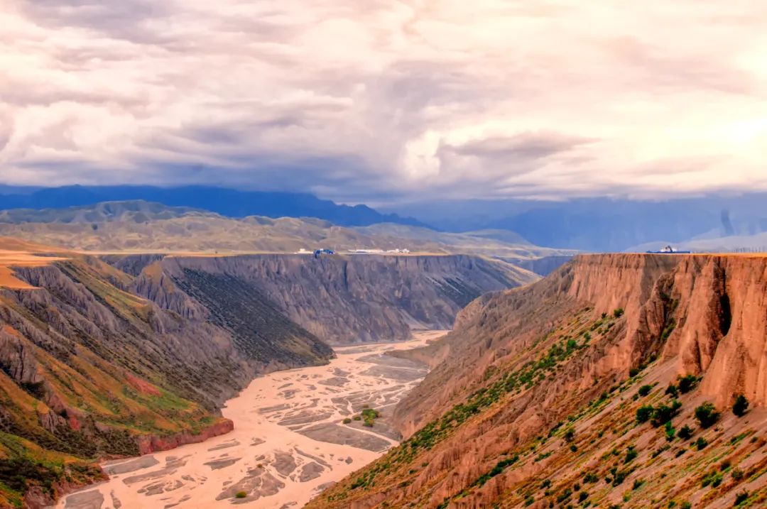 旅行|独库公路，纵贯天山脊梁，不愧是景观大道！