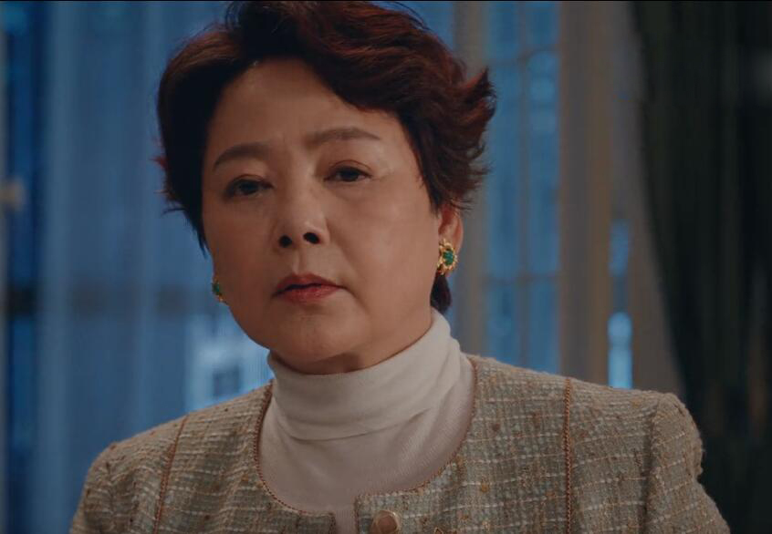 靳东|靳东新剧热播，七位女主演天然脸与硅胶脸对比明显，优雅老去挺好