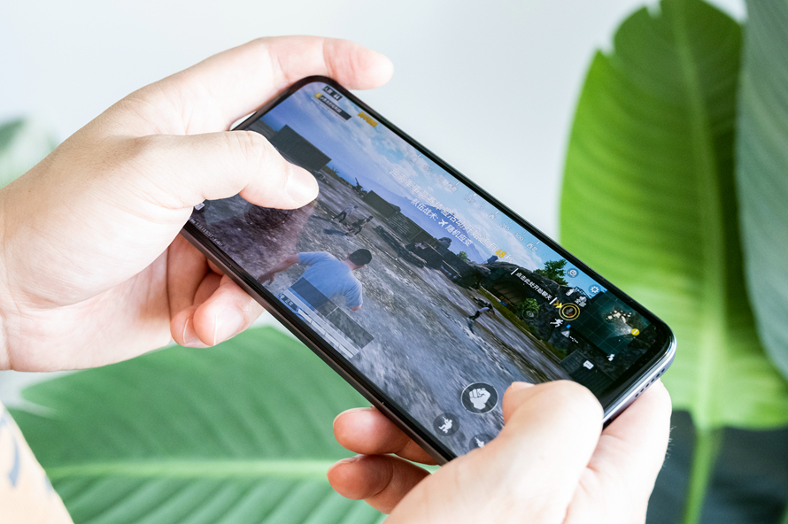 魅族18|魅族 18X测评：少见的直屏轻旗舰