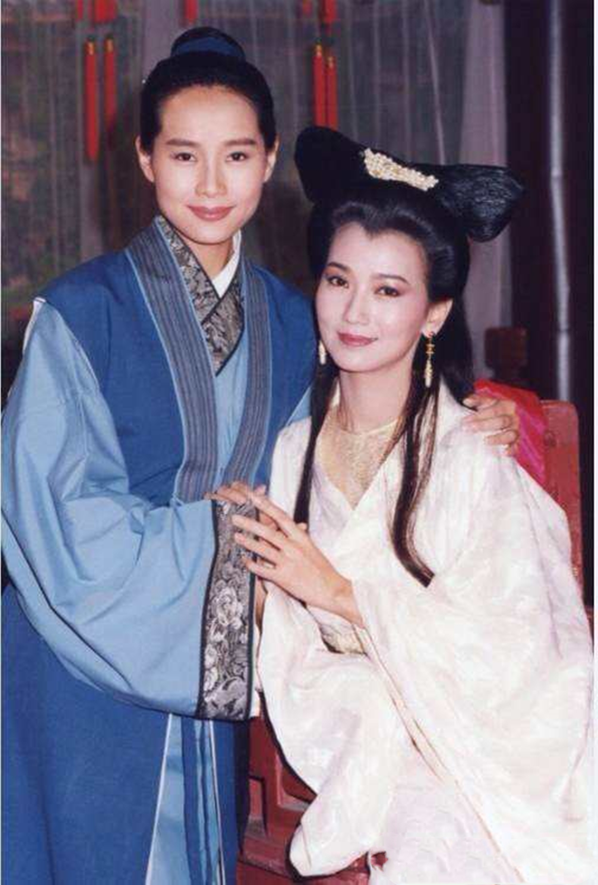 新白娘子传奇|《新白娘子传奇》中，赵雅芝分饰两角，为何观众不喜欢胡媚娘？