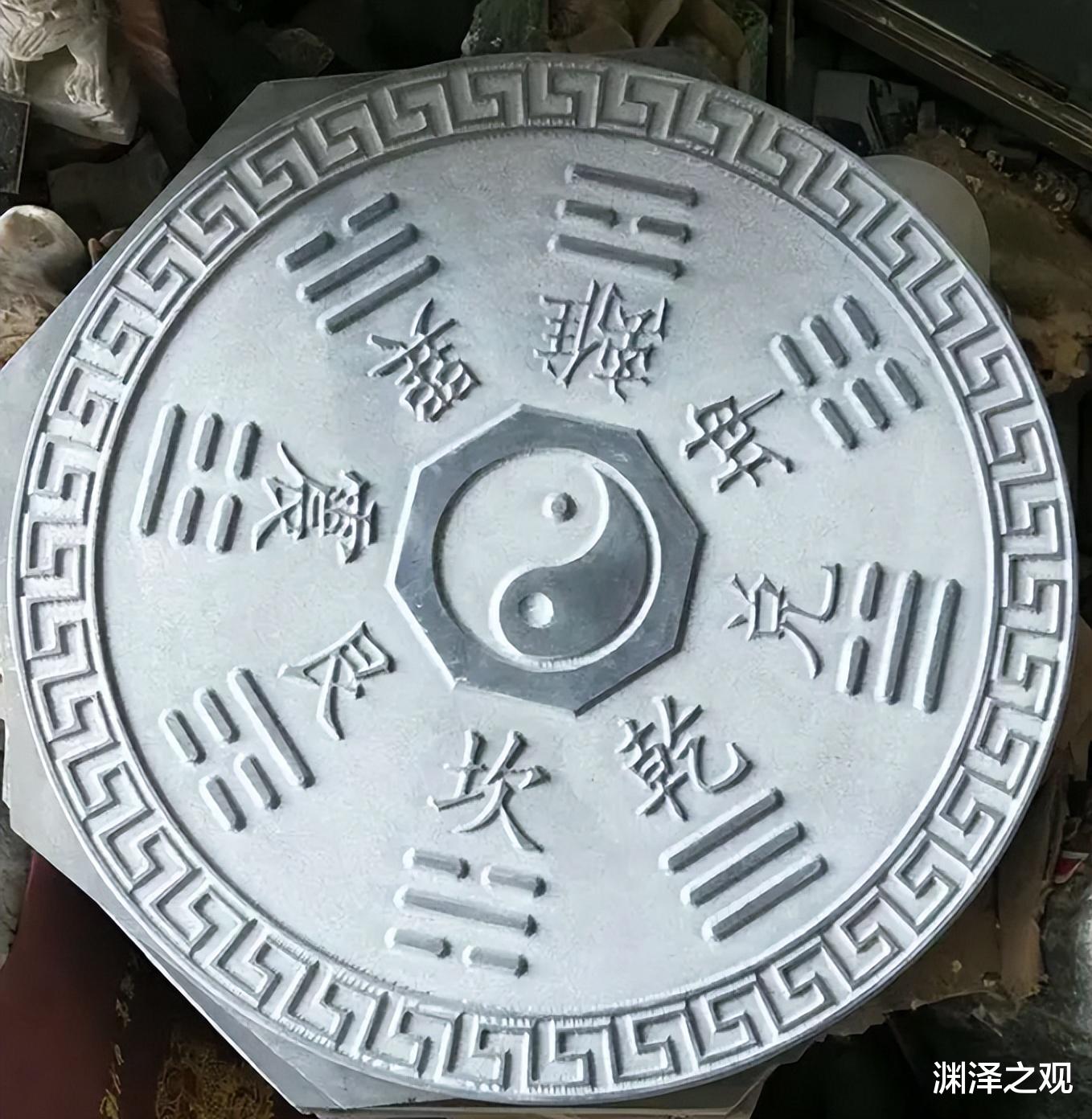 柳树|盗墓贼看到古墓旁栽柳树，为何转身就走？只因业内有个不成文规矩