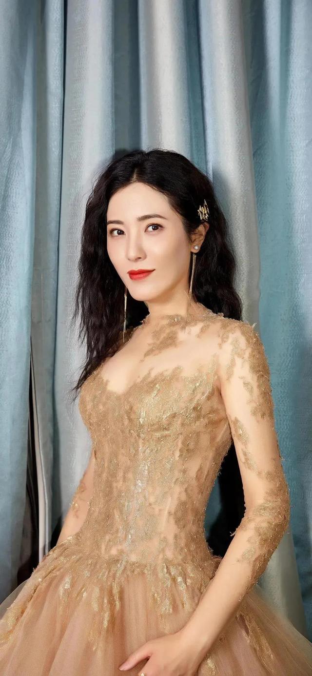 曾黎|分享美图—成熟性感的女神曾黎