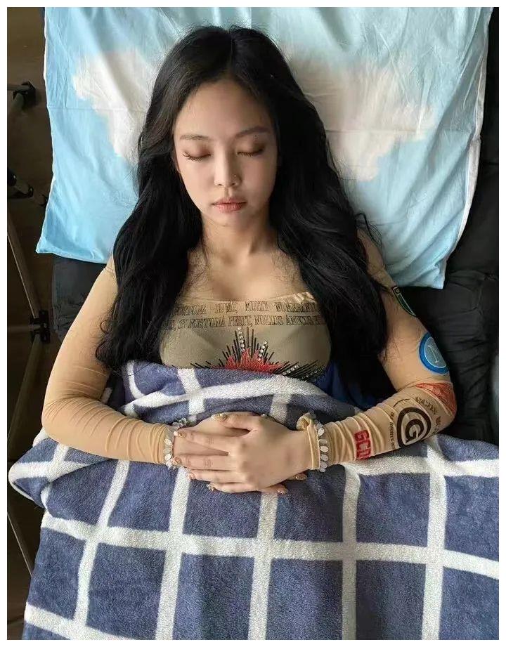 宋慧乔 美人计｜宋慧乔又爱上“熹妃回宫”式妆容了？错
