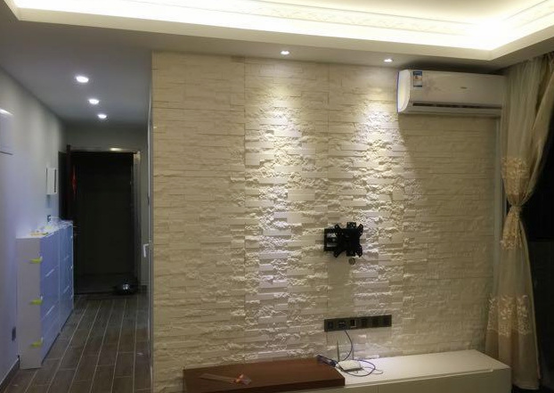 我在深圳的58平小房,卧室巴掌大,厨房转不开身,但感觉很幸福