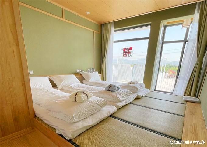 无边泳池|北京平谷石林峡悦知山谷伊亚的天空精品民宿,空中之镜无边泳池!