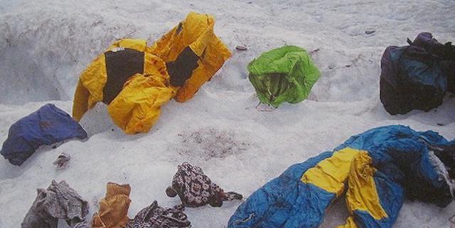 1989年中日17名登山精英集体遇难，7年后发现登山日记：我们错了