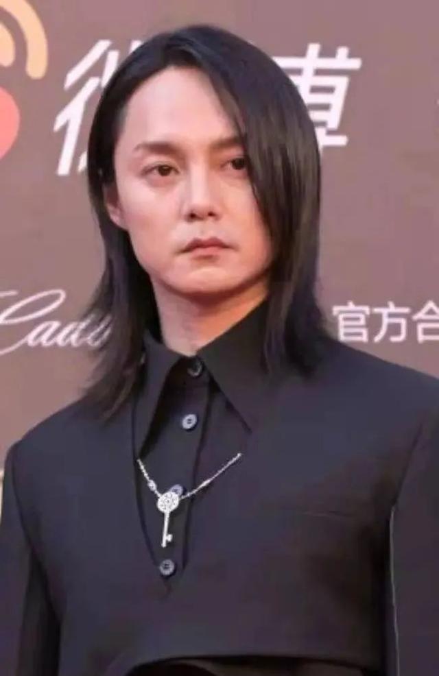 任嘉伦 明星的无效操作,孙俪坚持养生却眼凸,任嘉伦经常被叫任国超