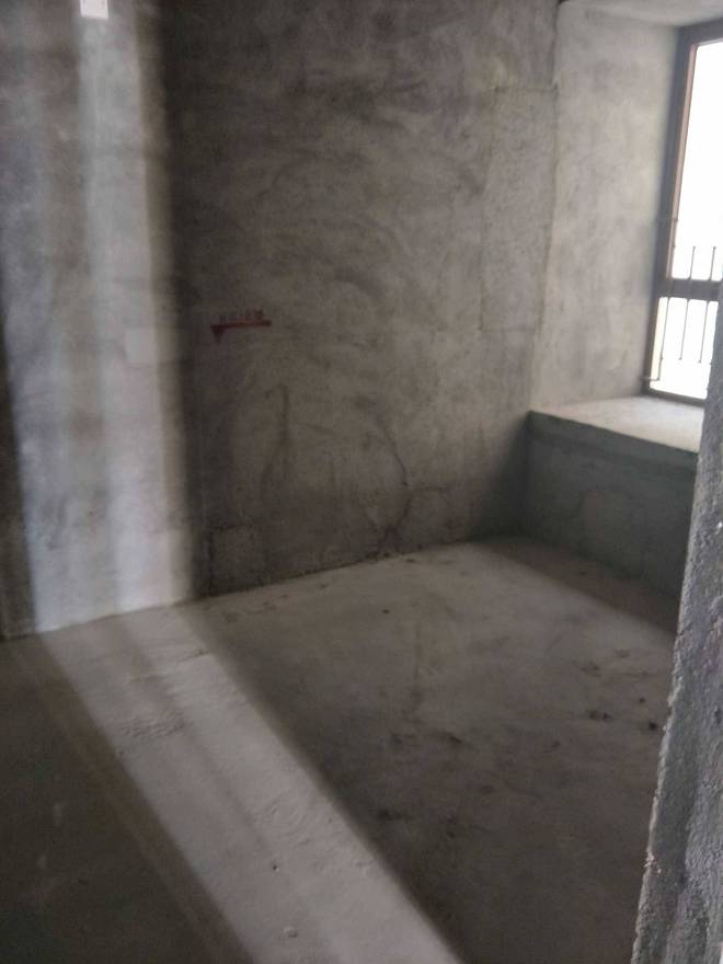 买房之后没闲钱装修了,计划直接入住毛坯房,会不会被人嘲笑?