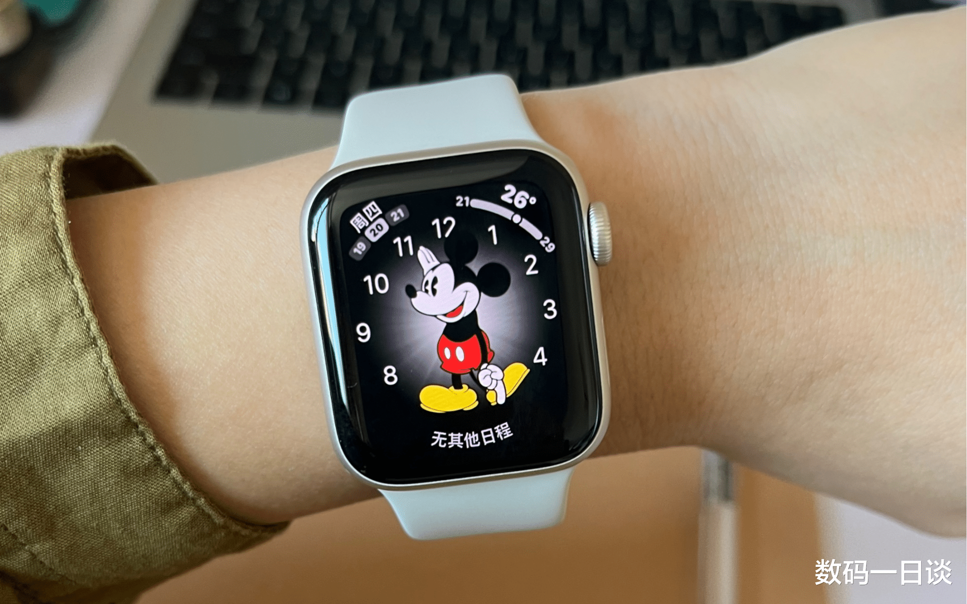 bilibili|智能手表选购指南:预算百元到2K元档,这四款宝藏手表值得入手!