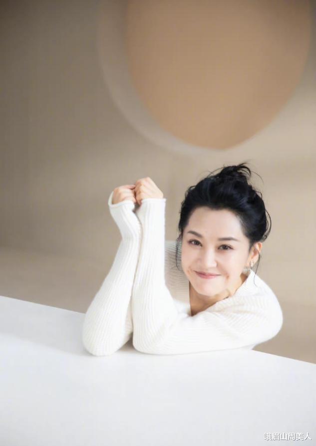 王诗龄 为什么女人上了年纪后，素颜更好看，化妆却反而显老？原因很简单