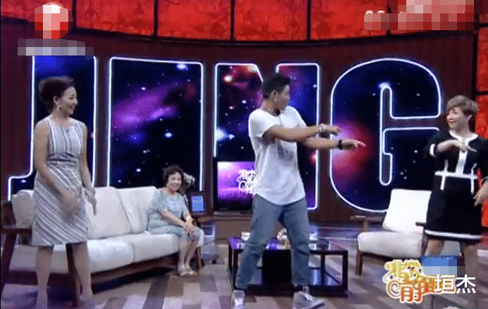 马羚|马羚：90年代首位在杂志上露大腿的女人，曾一张照片惊动法国大使