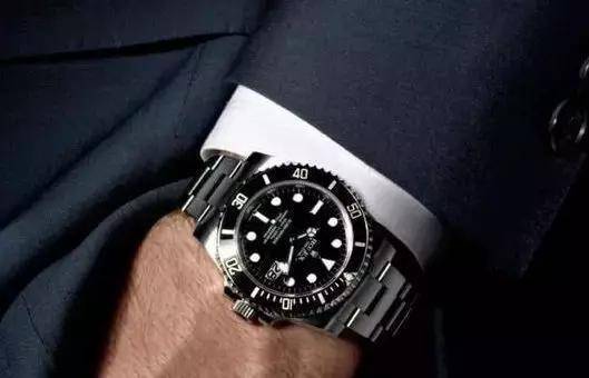 iPhoneX|中国人喜欢手表的多,还是iPhone的多?