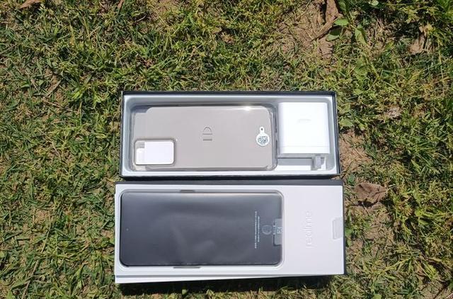 大屏|跌至2099元,天玑8100+80W闪充+50MP三摄,友商开始爆发