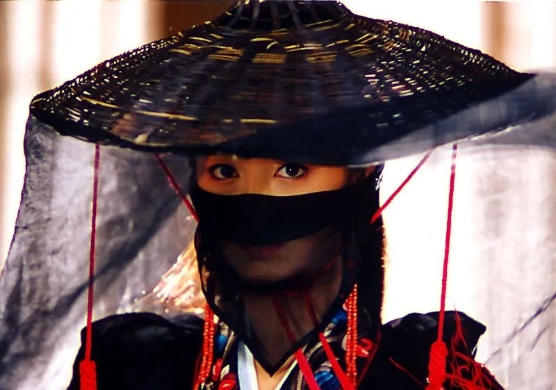 蒋欣|wenno: 黄晓明离婚后新恋情首曝光,网友祝福:如果是她,必须祝福