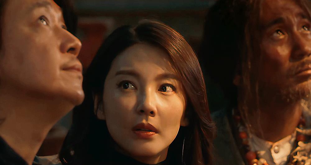 昆仑神宫|潘粤明《昆仑神宫》提前偷跑,网友爆料空降内幕,鹅厂疑似被约谈