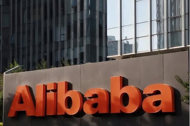 营收|马云退休快三年，阿里开启新一轮裁员，老对手京东却一路高歌？