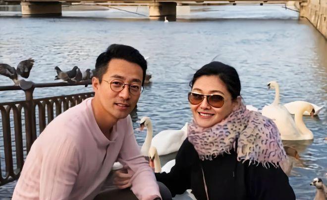 汪小菲|墙倒众人推!力挺大S的葛斯齐一反常态,转头改夸汪小菲