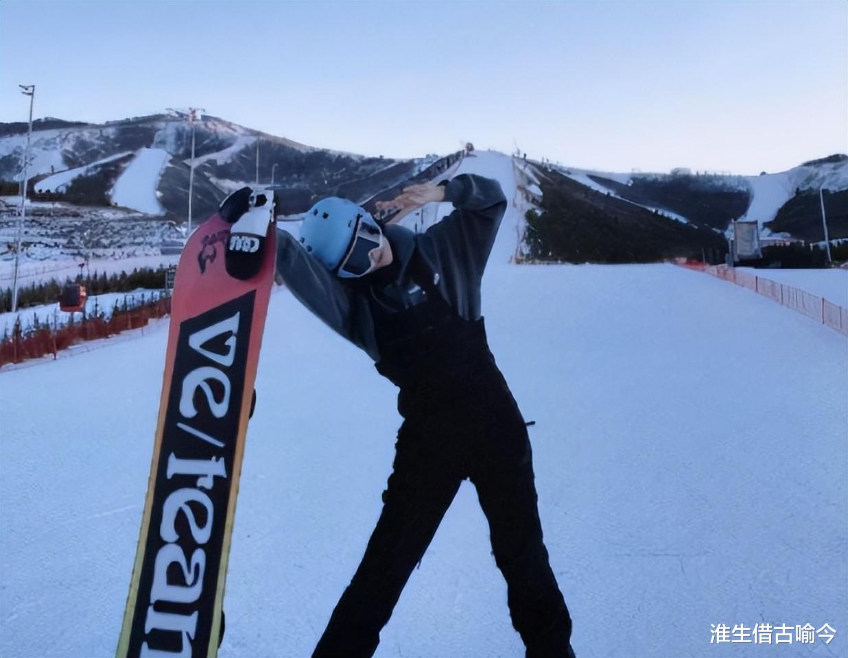 姚安娜|2020年，华为小公主穿千元旧裙庆祝哈佛毕业，曾拒绝当赌王儿媳妇