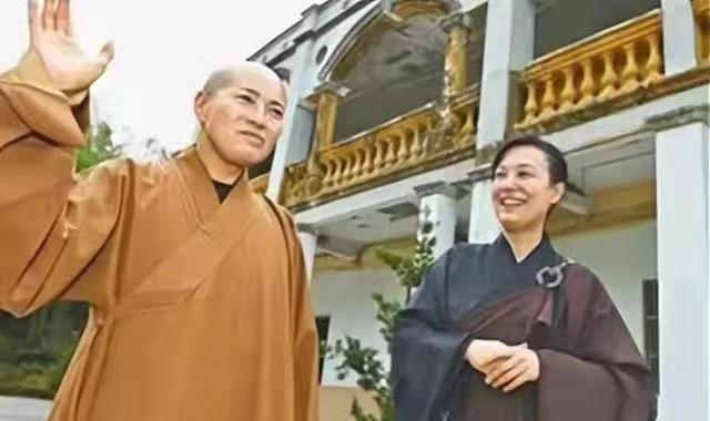 翁静晶|尼姑开豪车住豪宅，私生活混乱，被女星翁静晶揭发