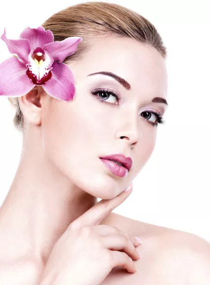 持续不灭的疫情,真让人寝食难安,美容院店长此时还能做些什么