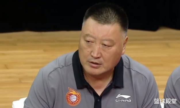 杨学增|晋闽赛后！朱世龙被打服，黎伊扬提2不足，杨学增赞防守+安慰小将