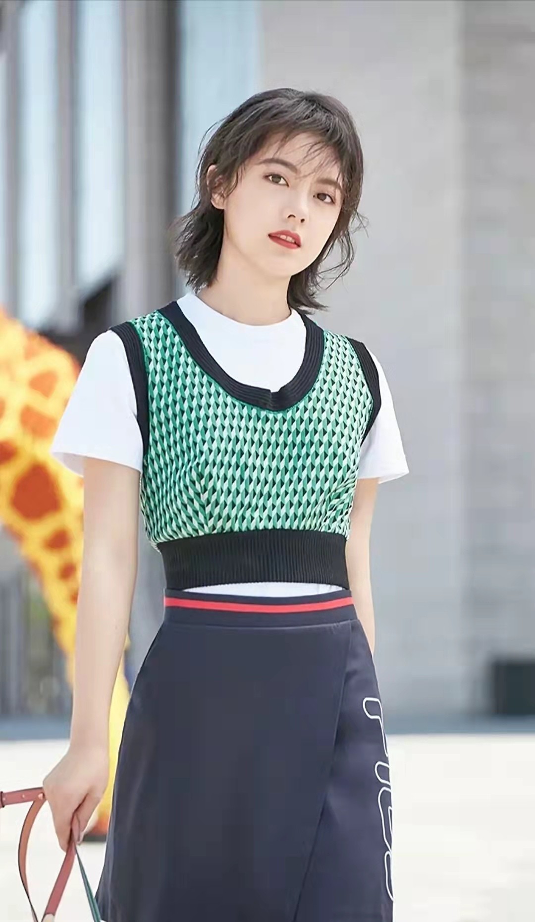 许允真|赵今麦:演戏十年,凭借《开端》爆火,穿搭更是值得借鉴