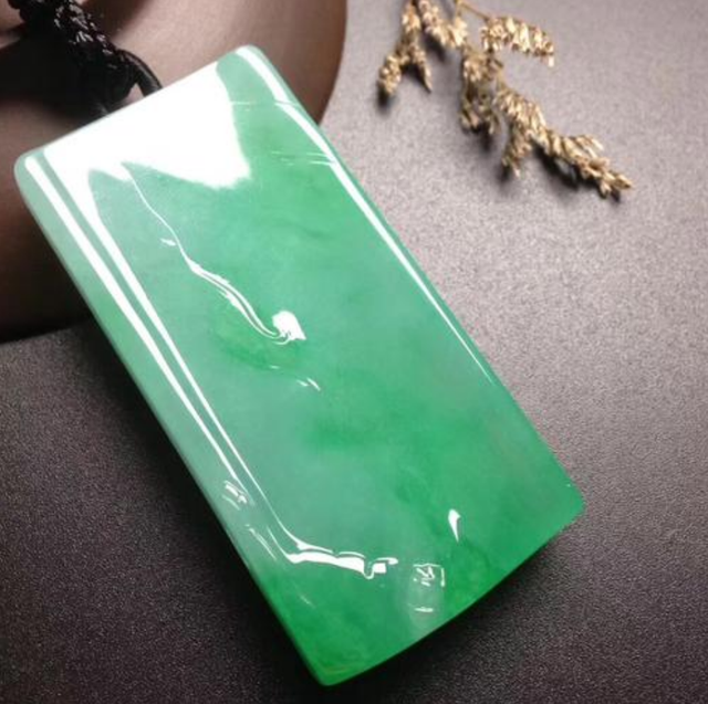 翡翠|翡翠知识快问快答，是门外汉还是大玩家？