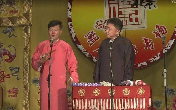 孟鹤堂|秦霄贤孟鹤堂夜会3女举止亲密，郭德纲这是要晚节不保的节奏!