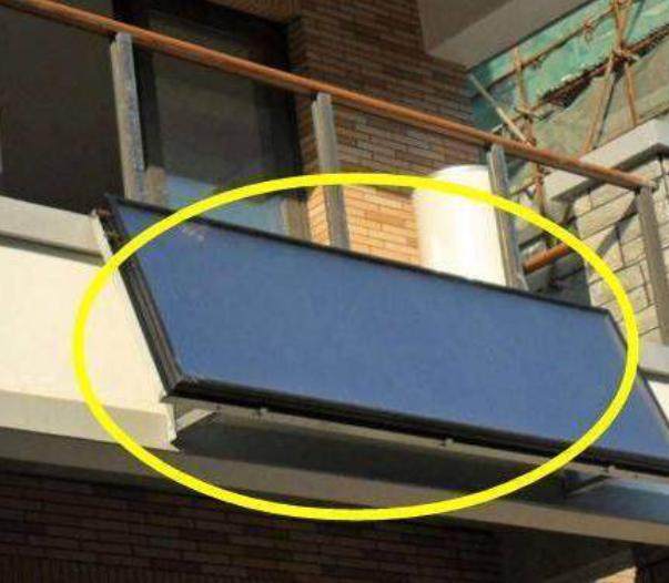 有钱人家里已经不装电热水器了,流行装这种,环保又省电