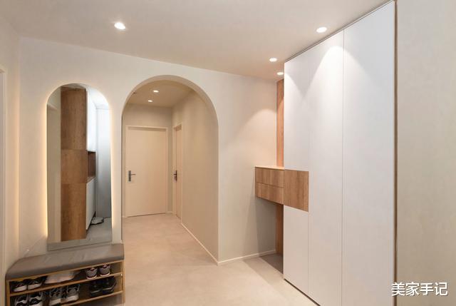 北京夫妻拒绝“过度装修”,把120㎡家装修得堪称教科书,太美了