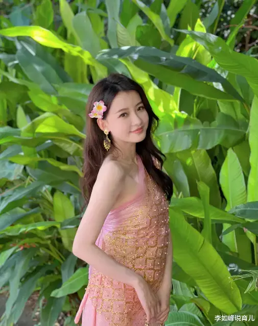 董子健|孙怡董子健先后发文为女儿庆生,人气相差悬殊,男方离婚后显颓废