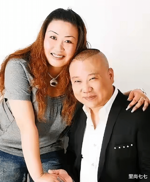 穿衣搭配 郭德纲儿子怎么胖成这样！7岁体格直追他，妻子拎7万包像农村阿姨