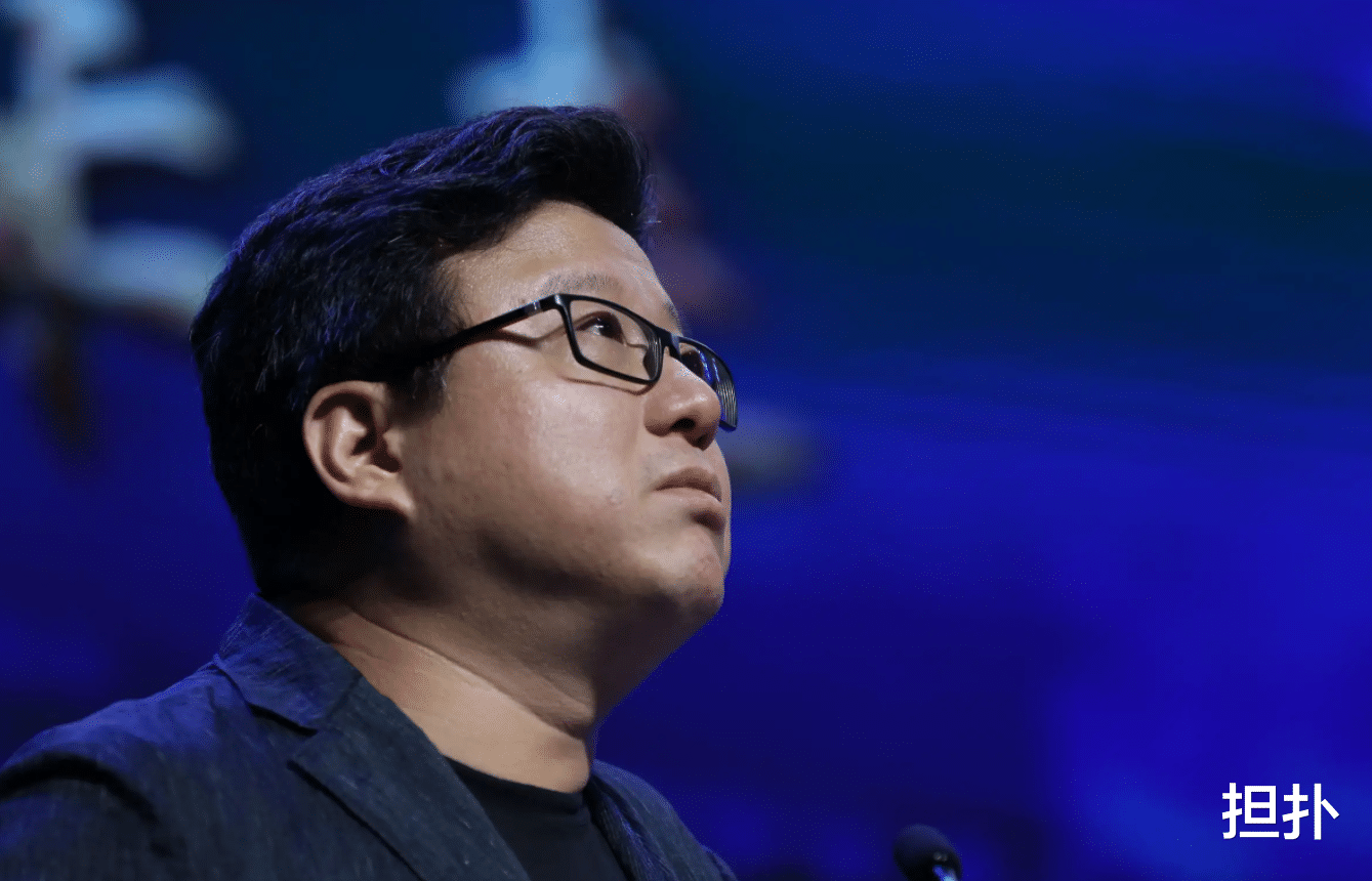 饿了么|雷军年轻时喜欢泡论坛,还认识了两个网友,如今两个都成千亿富豪