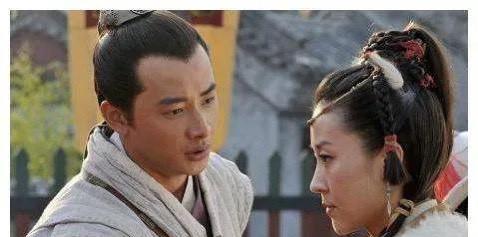 苗圃|如今的苗圃已经退出了娱乐圈，在家过起了阔太太的生活