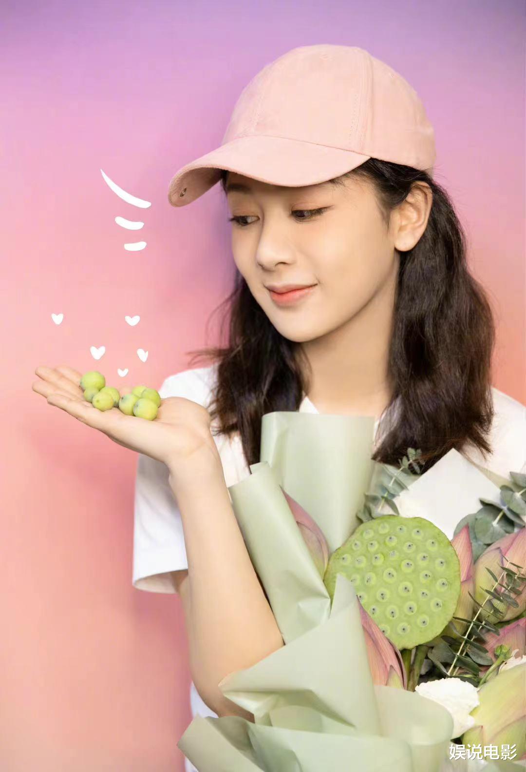 杨紫|张予曦否认自己火，杨紫回应颜淡没吃醋，这是几个意思