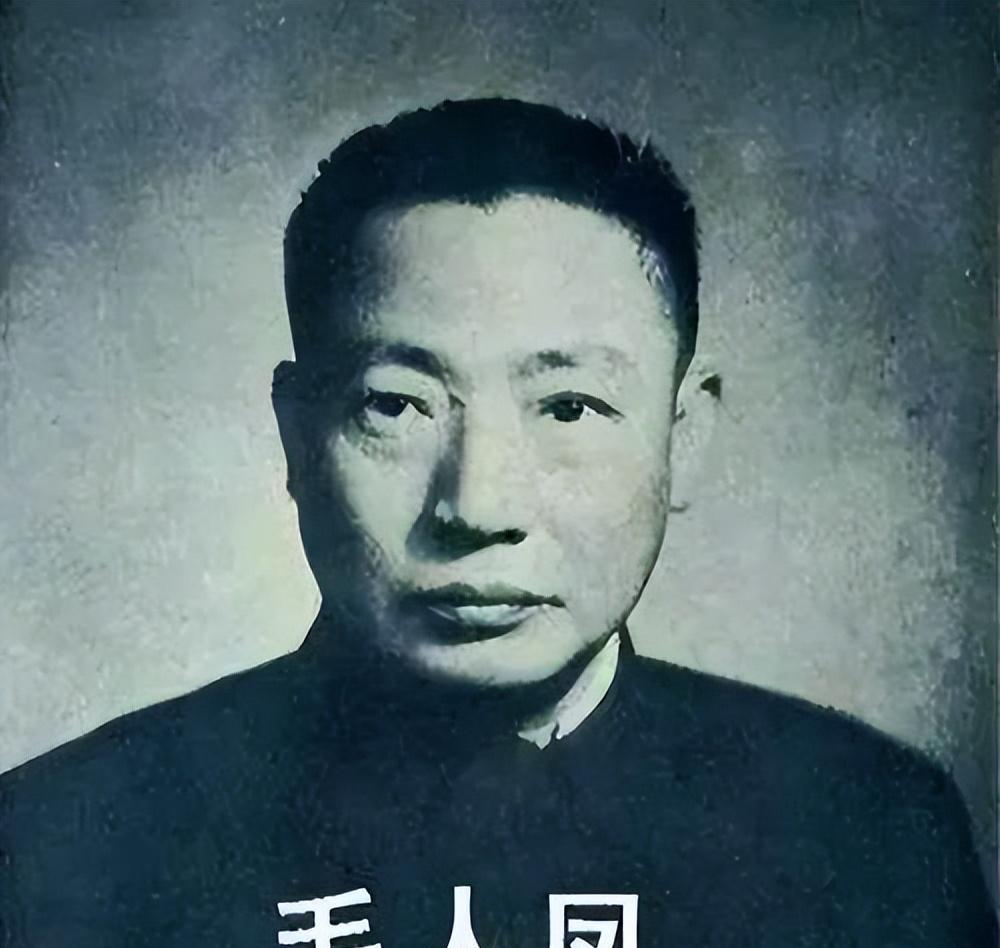 戴笠死后，接手军统的郑介民因惧怕老婆，最后败给了毛人凤