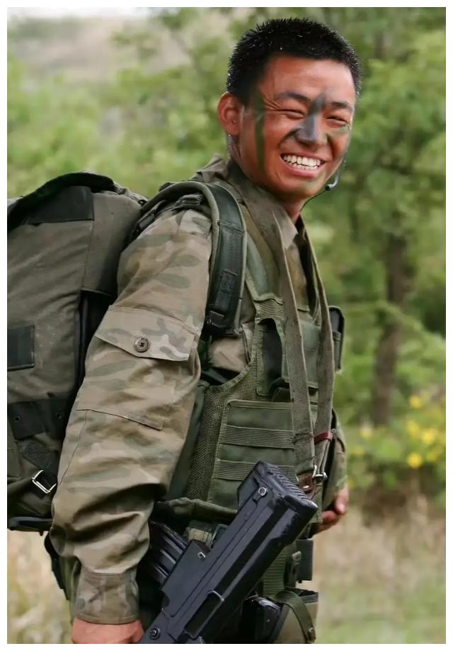 马蓉|马蓉与王宝强离婚六年，如今二人差距对比鲜明，谁才是最终的赢家