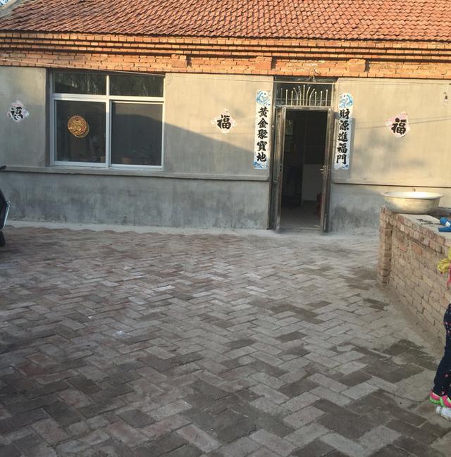 晒晒老公农村的婚房，虽然房子又小又破，我很满足超感激婆婆！