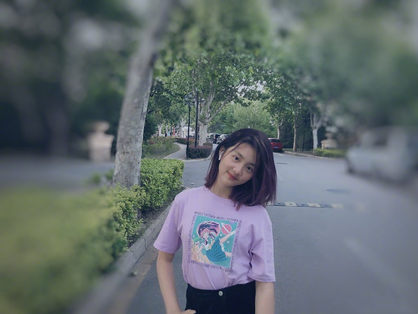 孙莉 黄磊孙莉好开明，带8岁小女儿烫发，多多晒自拍也挑染白发画风成熟