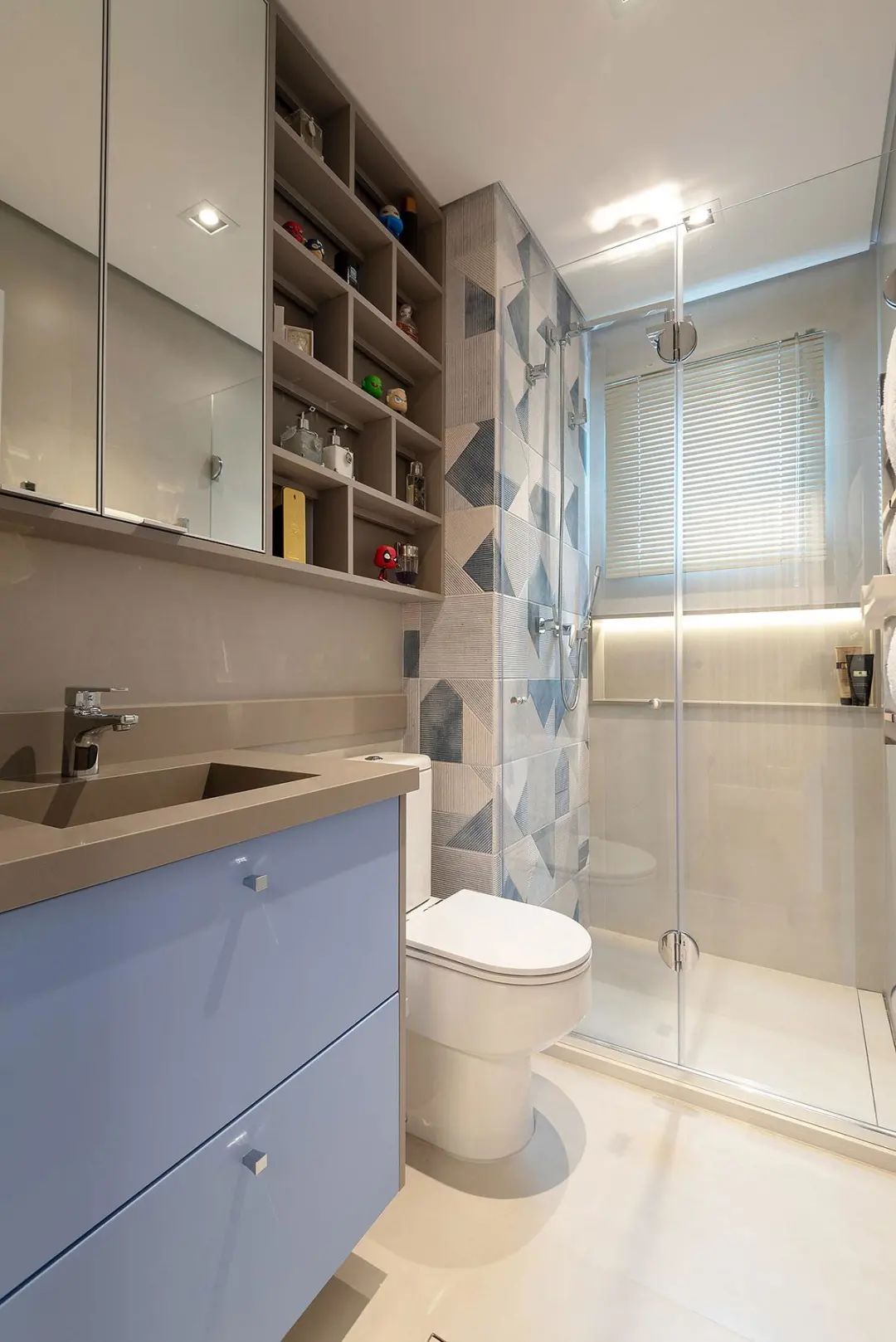 大平层一梯一户免打扰,客餐厅50平,楼层高视野好要比别墅大气