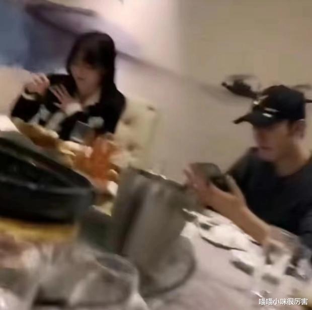 黄晓明|黄晓明,会成为下一个刘德华吗?