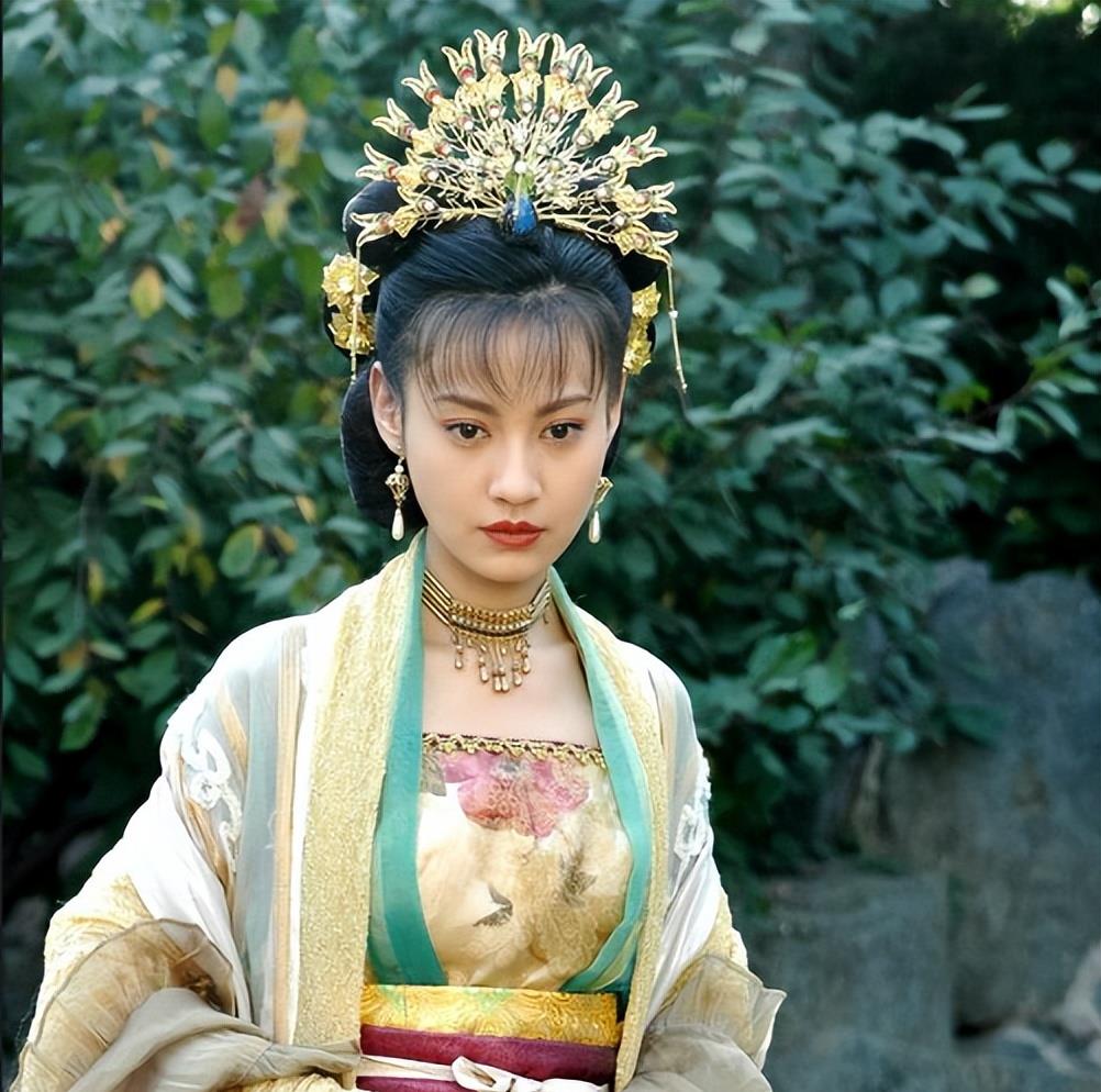 反派|这10位女星一脸无辜去演反派,又美又腹黑,风头甚至盖过主角