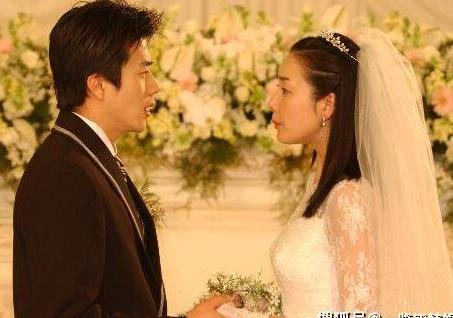 崔智友|崔智友演艺大赏搭档刘在石 48岁外貌身材仍未走样 圈内好友众多