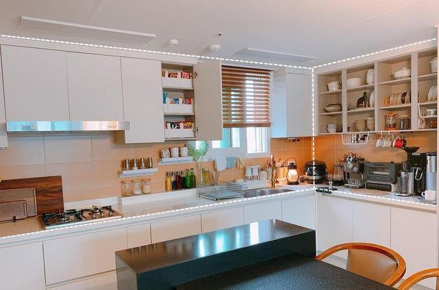 难怪这位韩国博主吸引上万粉丝!几平米厨房,柜子里都整整齐齐