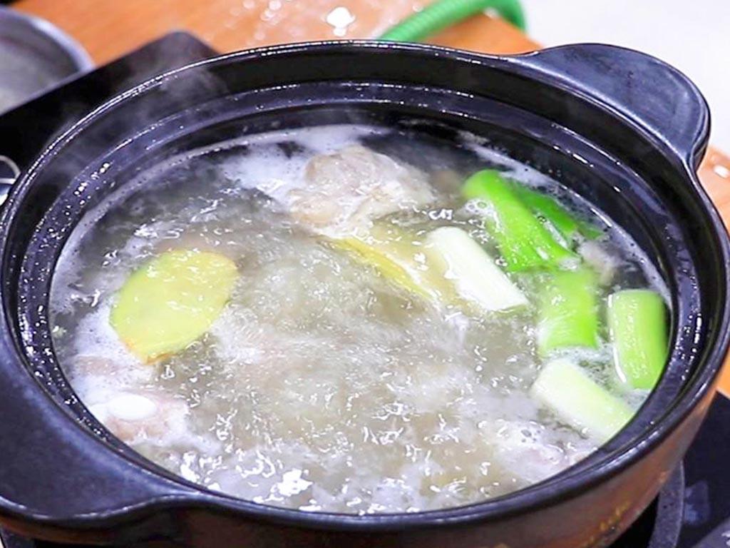 今日处暑,饮食建议忌二样,多吃“3个2”,滋阴敛阳、舒服过秋