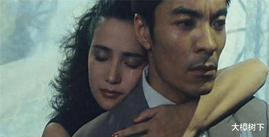 何晴|“内地第一古典美女”何晴:与刘威相恋5年却爱上许亚军,55岁仍风韵犹存