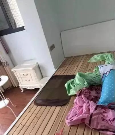 朋友太无知,60平新房买欧式家具,还在卧室打拖把池,太奇葩