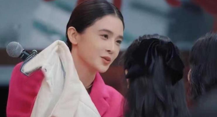 2022娱乐圈最后一场“骂战”，由这群港星开启