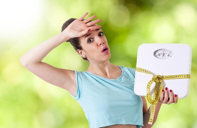 蔡恩·威廉森 夏天是女人的“易瘦期”，饭前牢记5点，体重轻松降到两位数